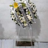 bunga-krans-001 - Toko Bunga Bojonegoro, florist bojonegoro, bunga papan bojonegoro, karangan bunga bojonegoro, online 24 jam, bunga ucapan benner digital